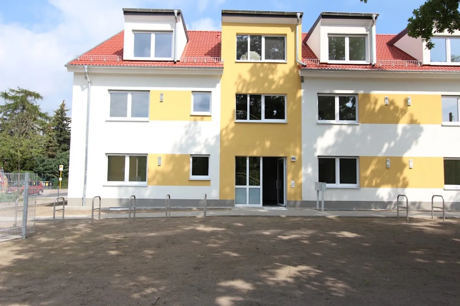 2 room apartment with 46 m² in Berlin – Photo 1