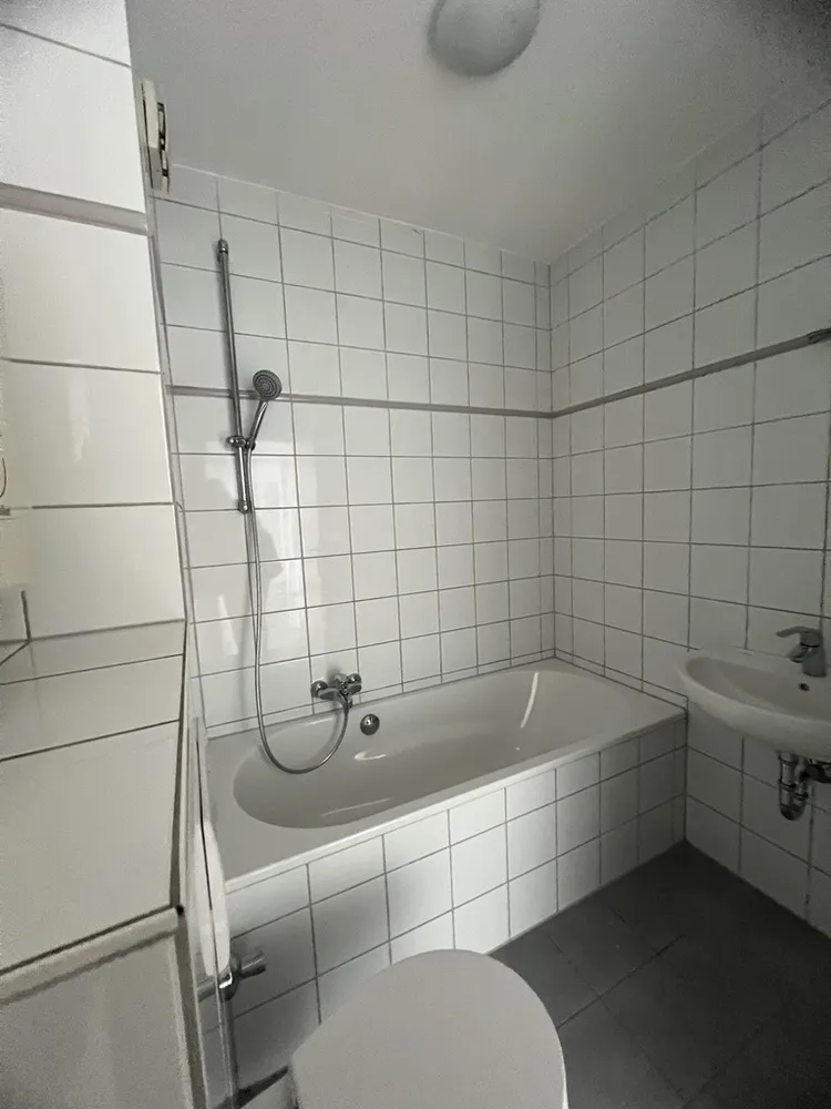 3 Zimmer Wohnung mit 77 m² in Duisburg – Bild 3