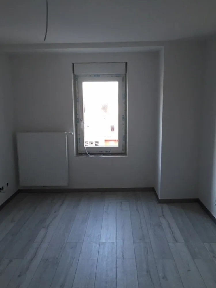 3 Zimmer Wohnung mit 100 m² in Düren – Bild 2