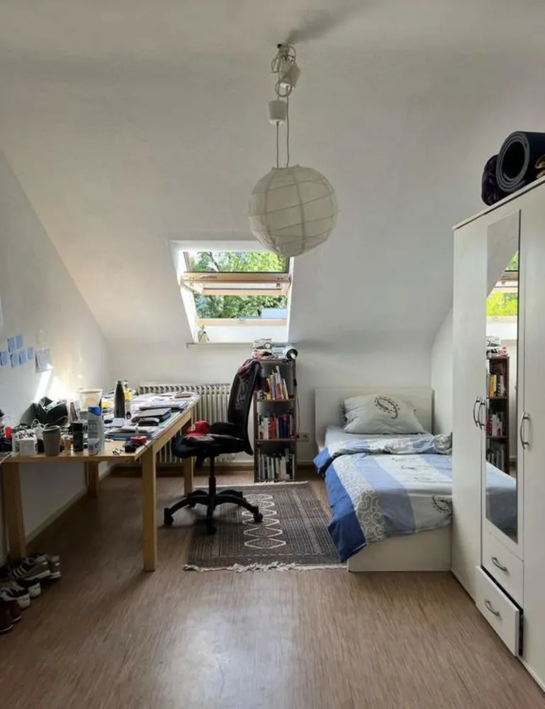 6 Zimmer Wohnung mit 100 m² in Stuttgart – Bild 10