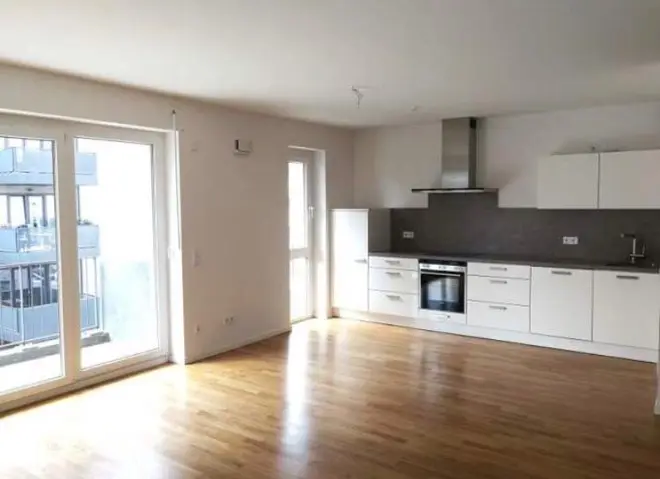 3 Zimmer Wohnung mit 78 m² in Frankfurt am Main – Bild 2