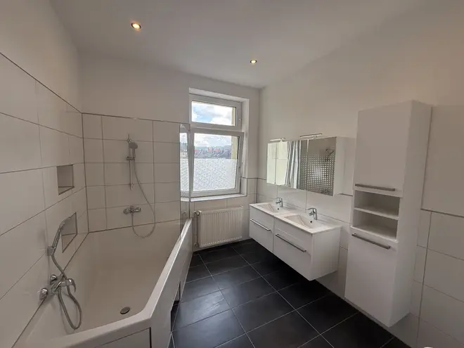 6 Zimmer Wohnung mit 132 m² in Wuppertal – Bild 11
