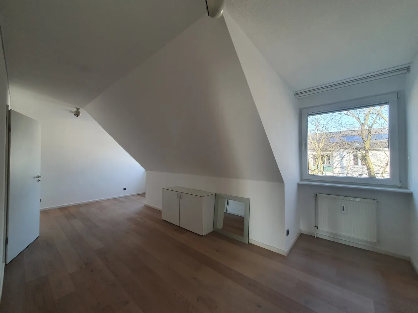 4 Zimmer Wohnung mit 98 m² in Hamburg – Bild 8