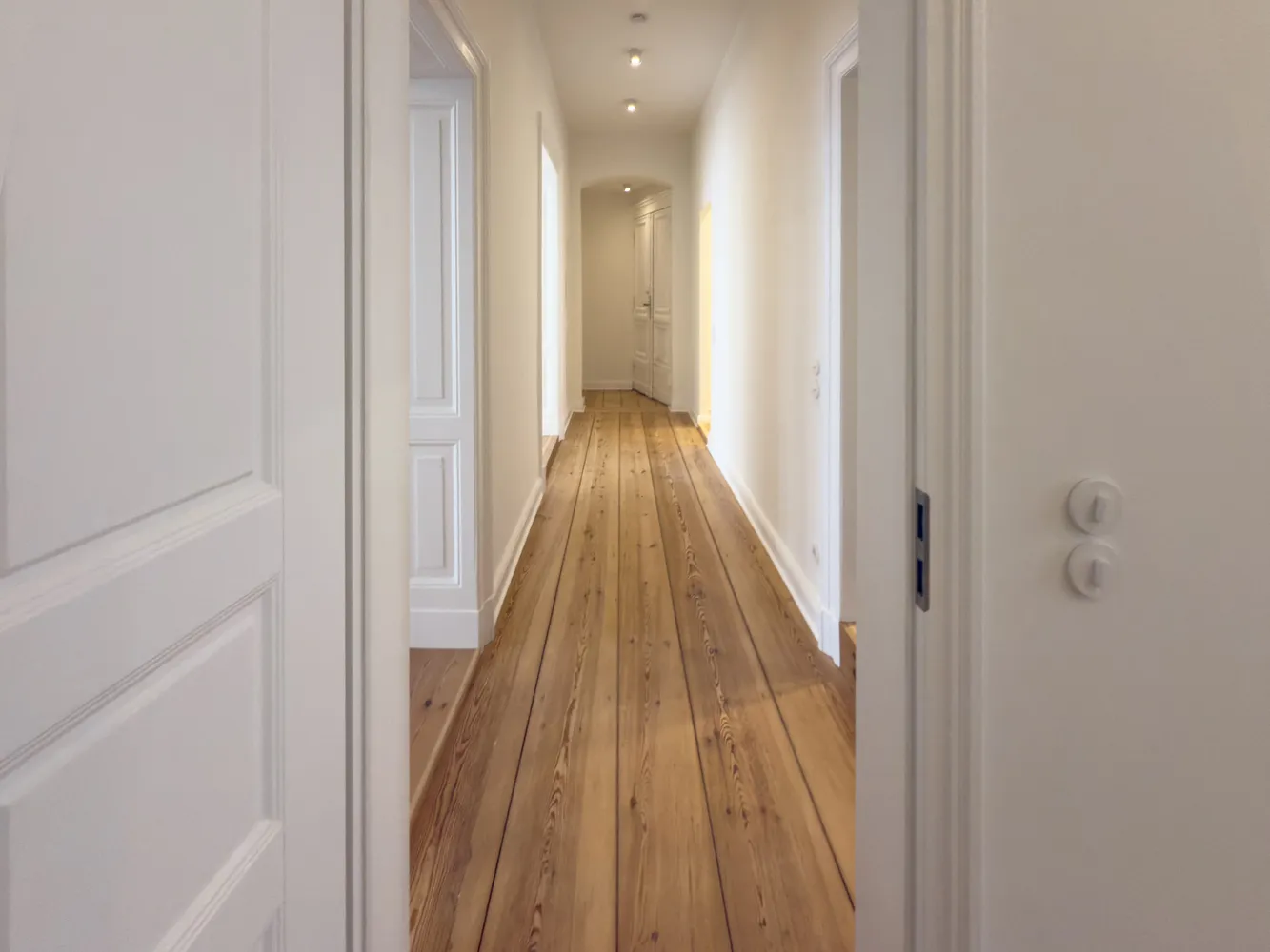 2 Zimmer Wohnung mit 90 m² in Berlin – Bild 7