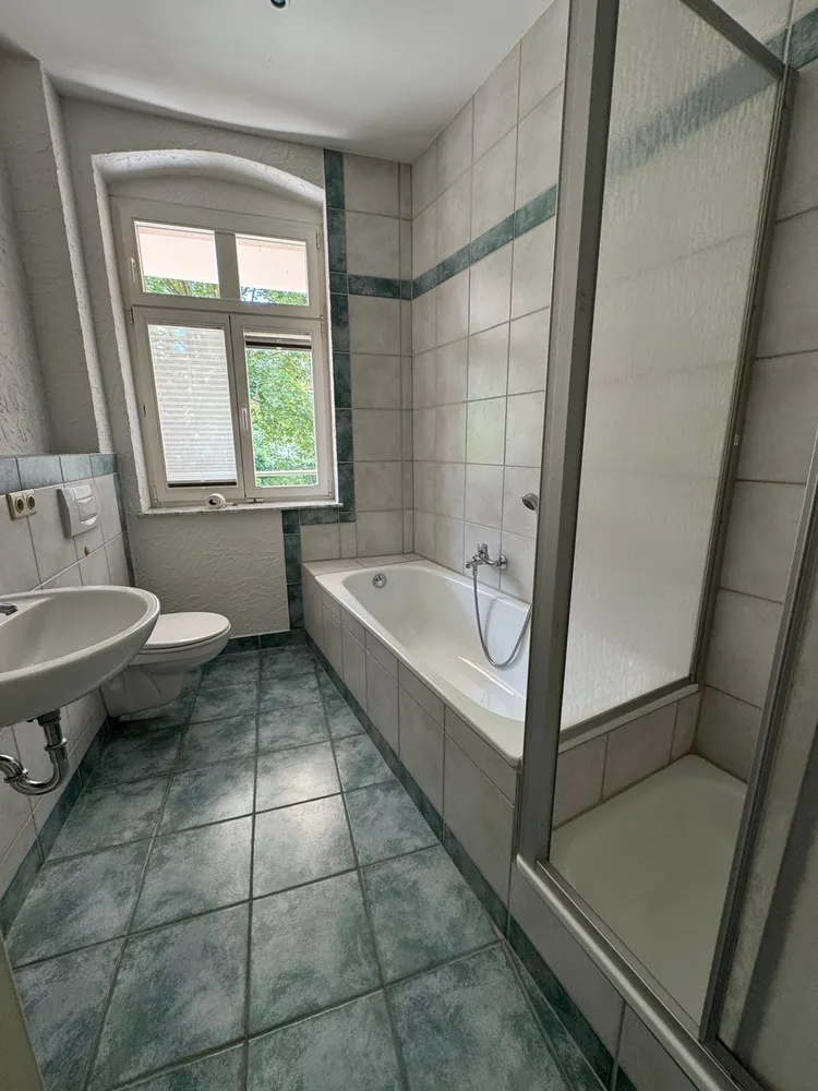 2 Zimmer Wohnung mit 56 m² in Halle (Saale) – Bild 4