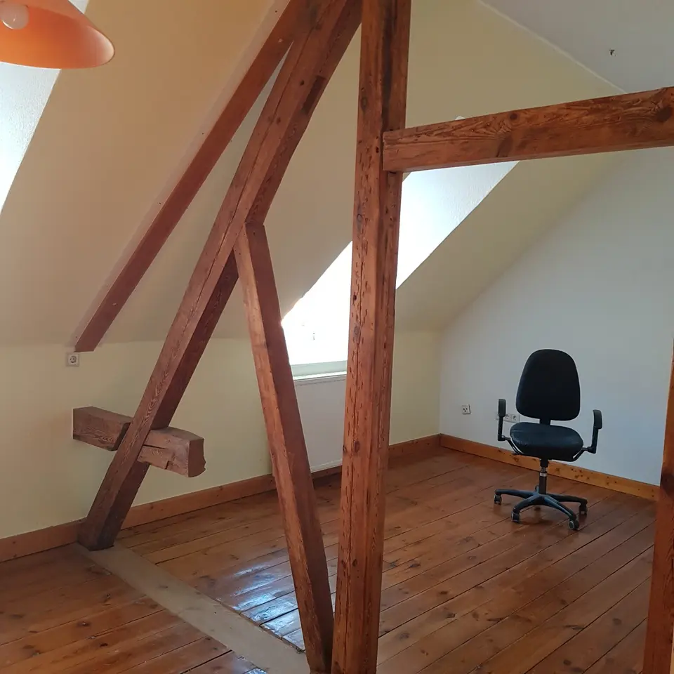 7 Zimmer Wohnung mit 130 m² in Kaiserslautern – Bild 8