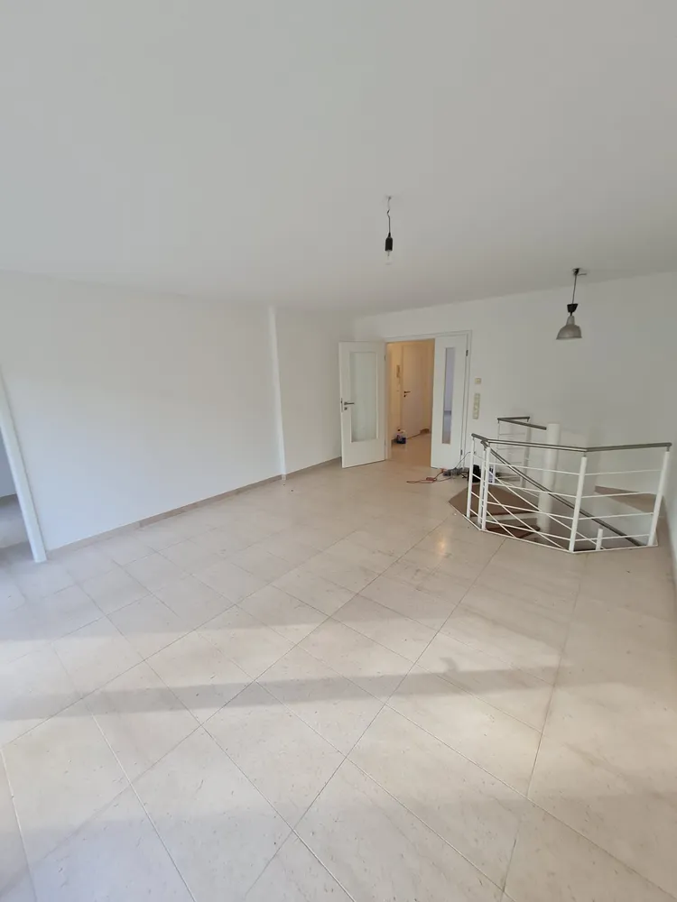 5 room apartment with 160 m² in Düsseldorf – Photo 7