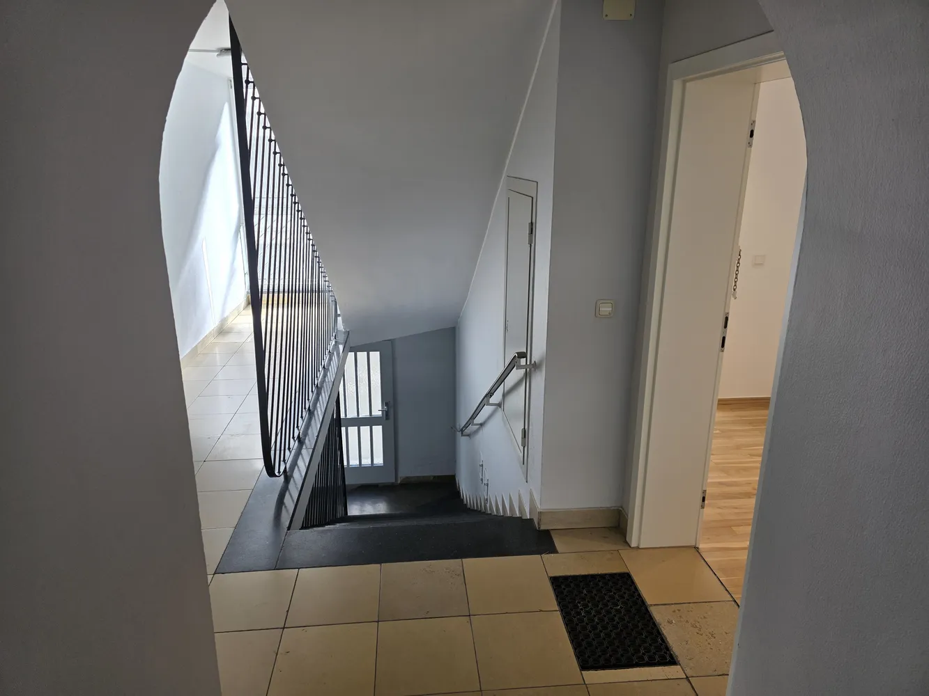 2 room apartment with 59 m² in Munich – Photo 5