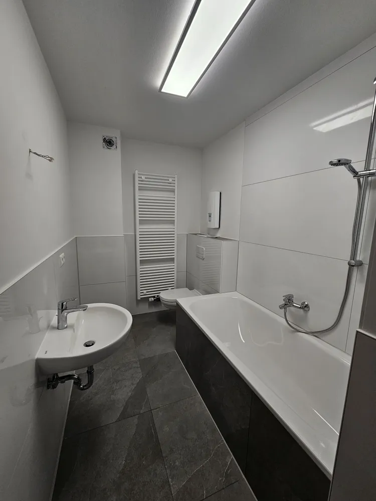 2 Zimmer Wohnung mit 68 m² in Krefeld – Bild 3
