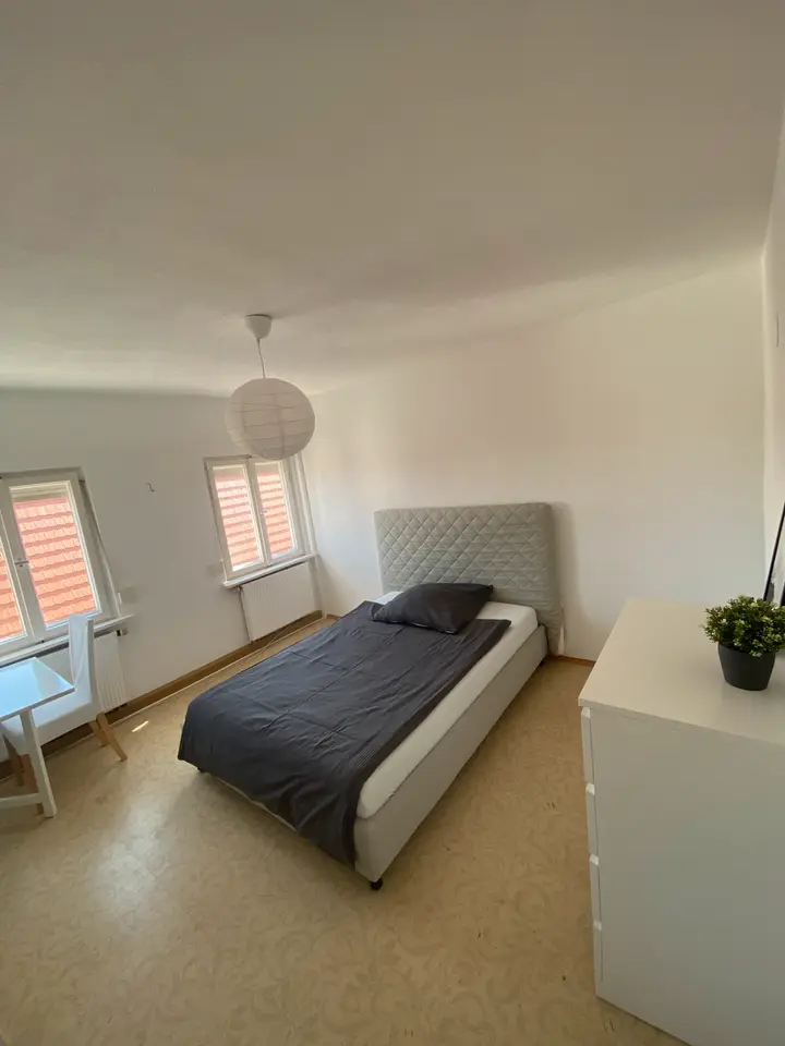 Shared room with 15 m² in Günzburg – Photo 2