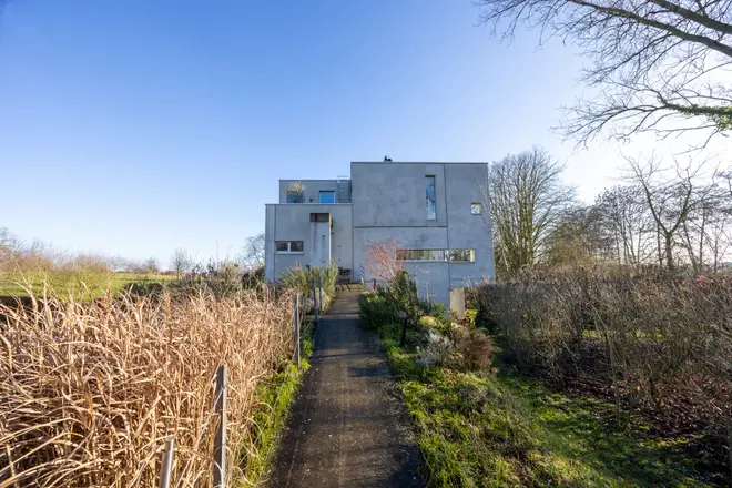 6 Zimmer Haus mit 260 m² in Grevenbroich – Bild 4