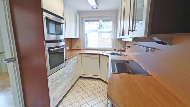 3 Zimmer Wohnung mit 126 m² in Düsseldorf – Bild 8
