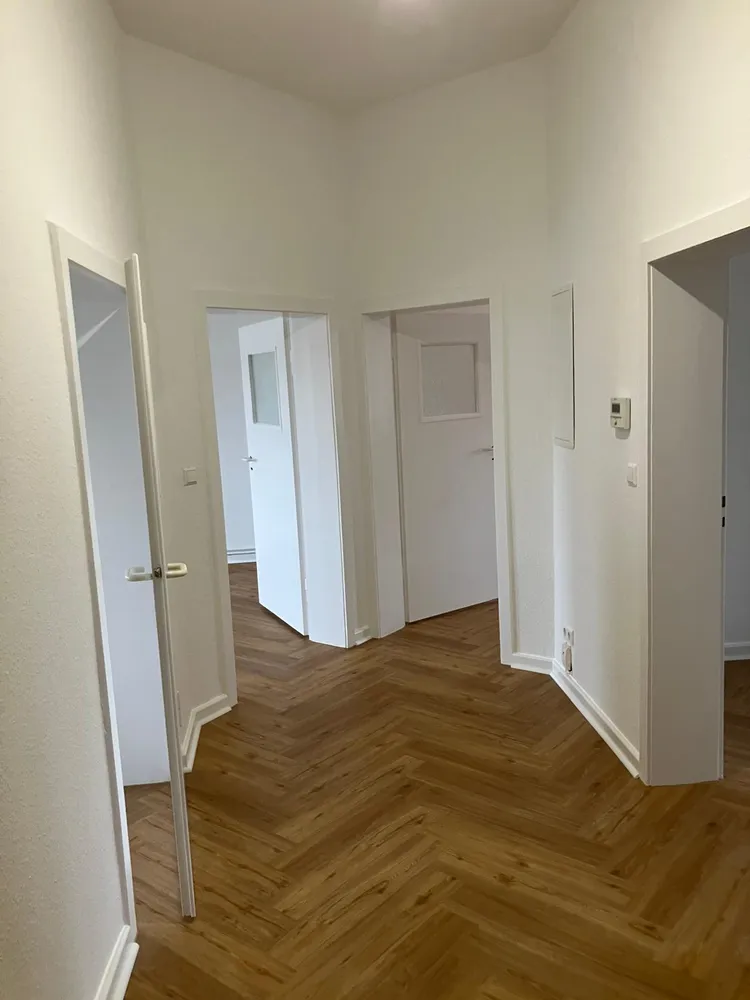 3 Zimmer Wohnung mit 92 m² in Hannover – Bild 3
