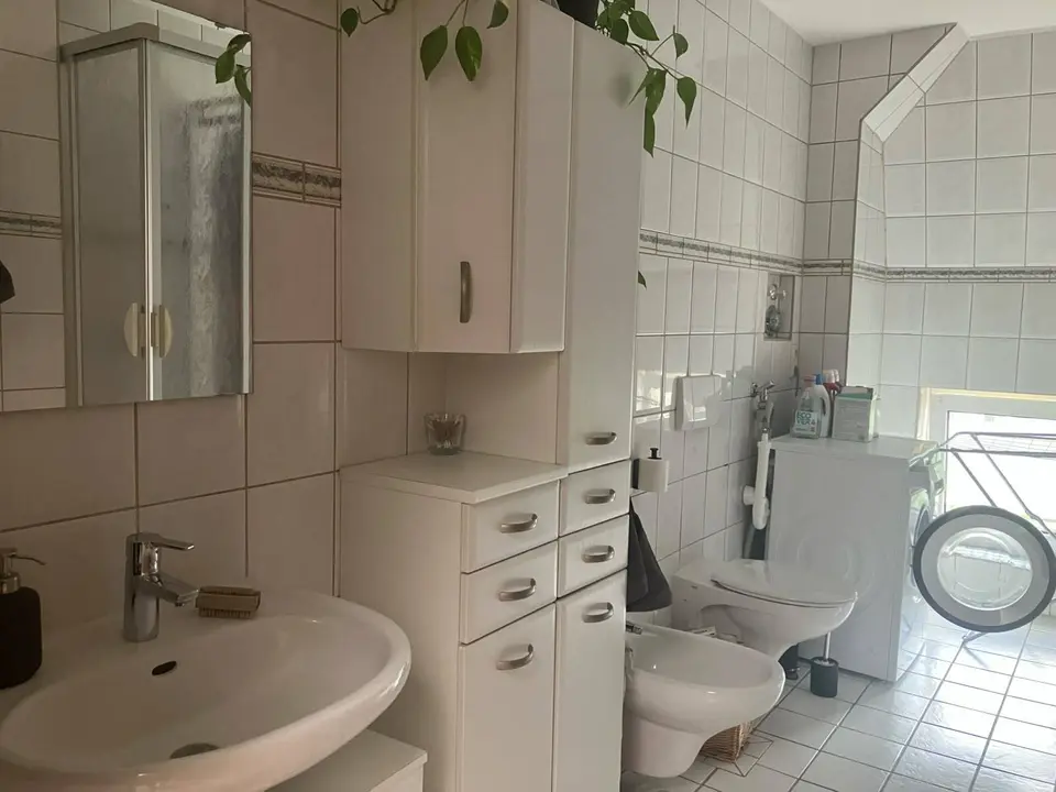 3 Zimmer Wohnung mit 77 m² in Halle (Saale) – Bild 8