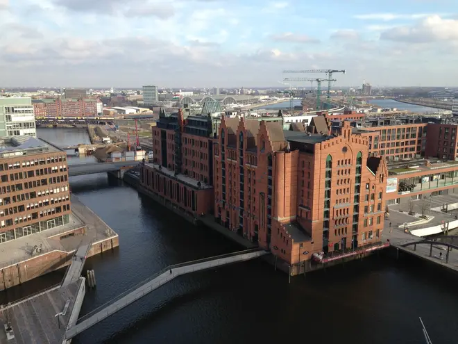 2 Zimmer Wohnung mit 115 m² in Hamburg – Bild 12