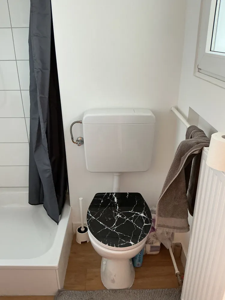1 room apartment with 33 m² in Lübeck – Photo 3