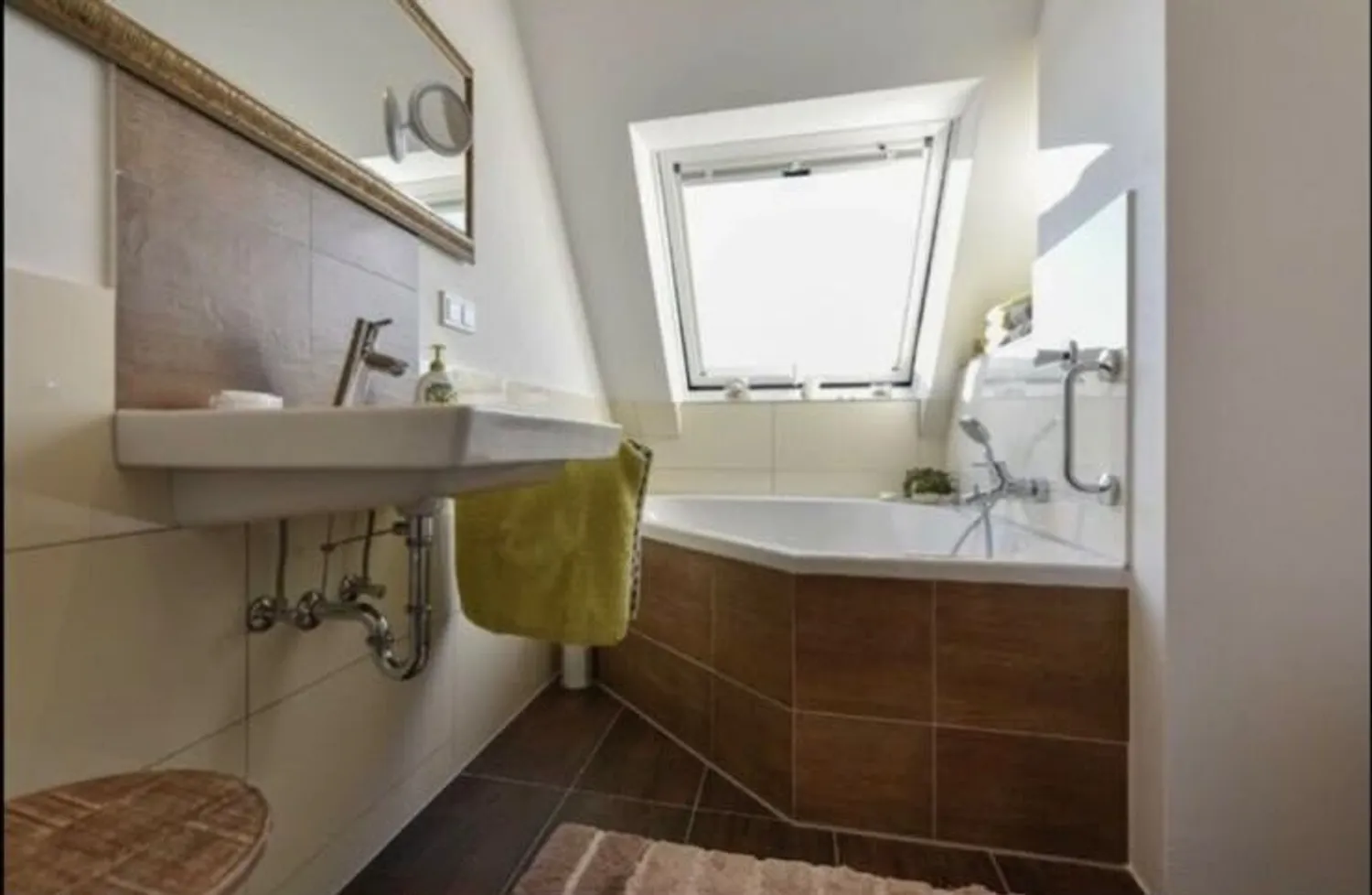 2 Zimmer Wohnung mit 82 m² in Essen – Bild 7