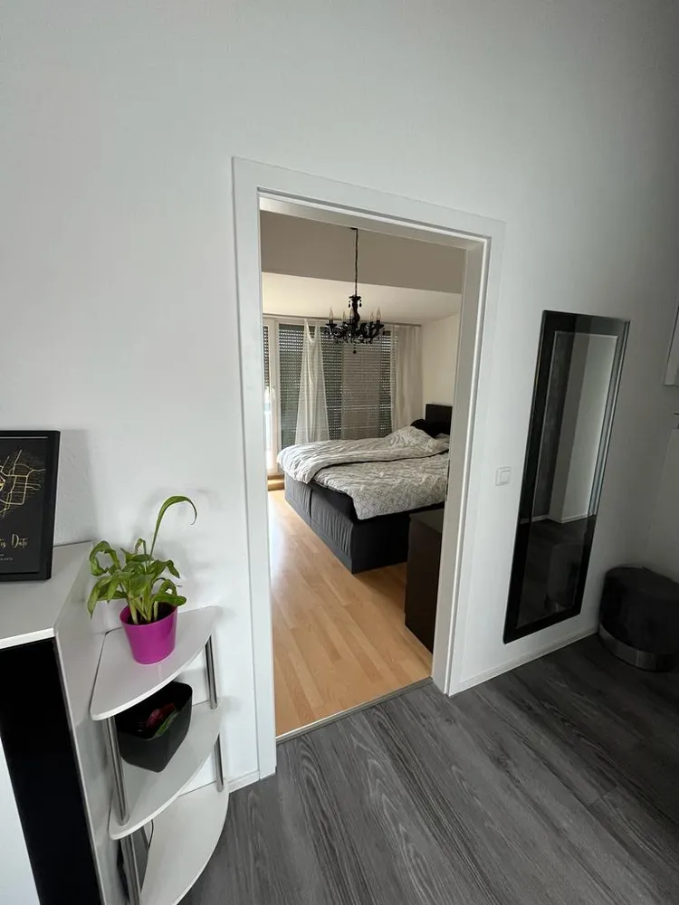 2 Zimmer Wohnung mit 77 m² in Stuttgart – Bild 9