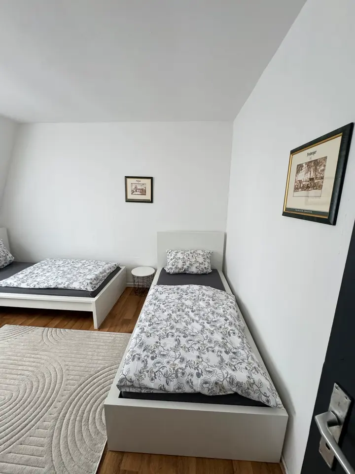 Shared room with 70 m² in Freital – Photo 8