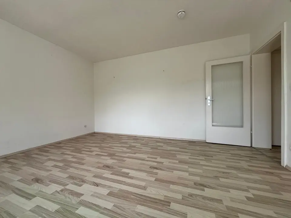 12 Zimmer Wohnung mit 42 m² in Wuppertal – Bild 3