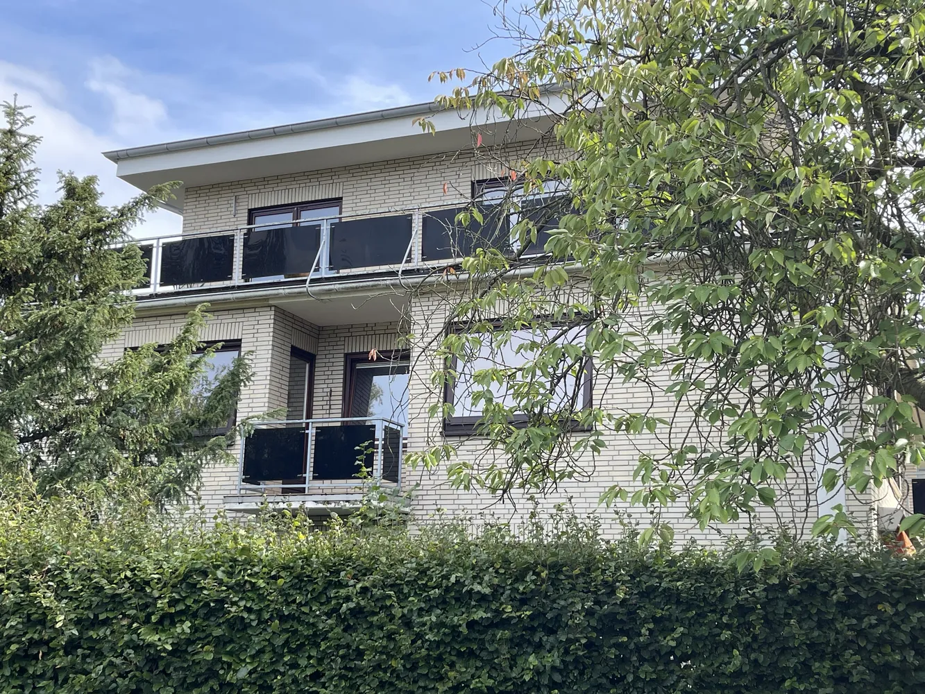 4 Zimmer Wohnung mit 125 m² in Hamburg – Bild 2