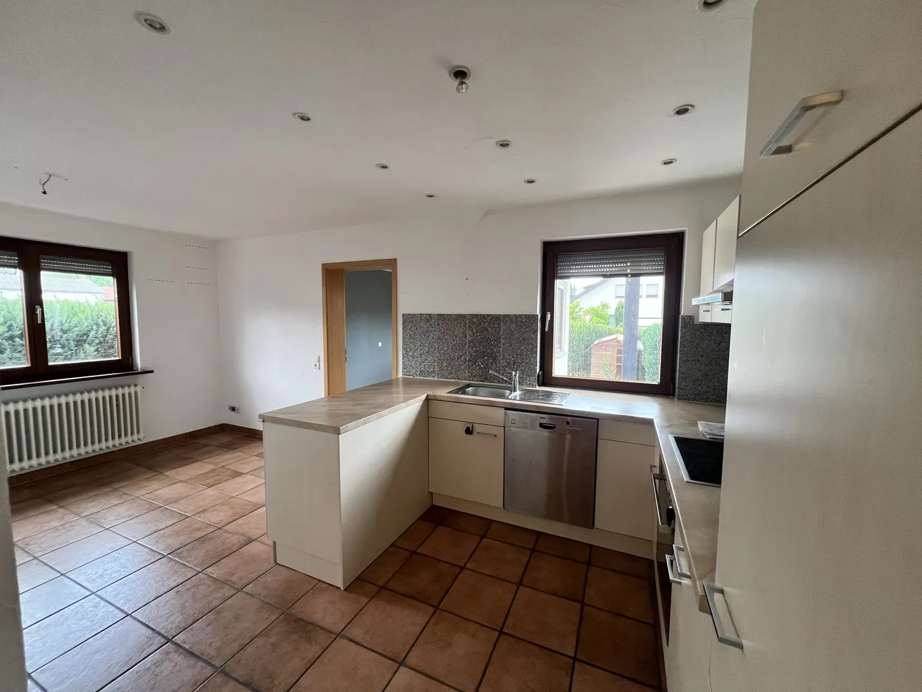 5 Zimmer Wohnung mit 100 m² in Böblingen – Bild 2