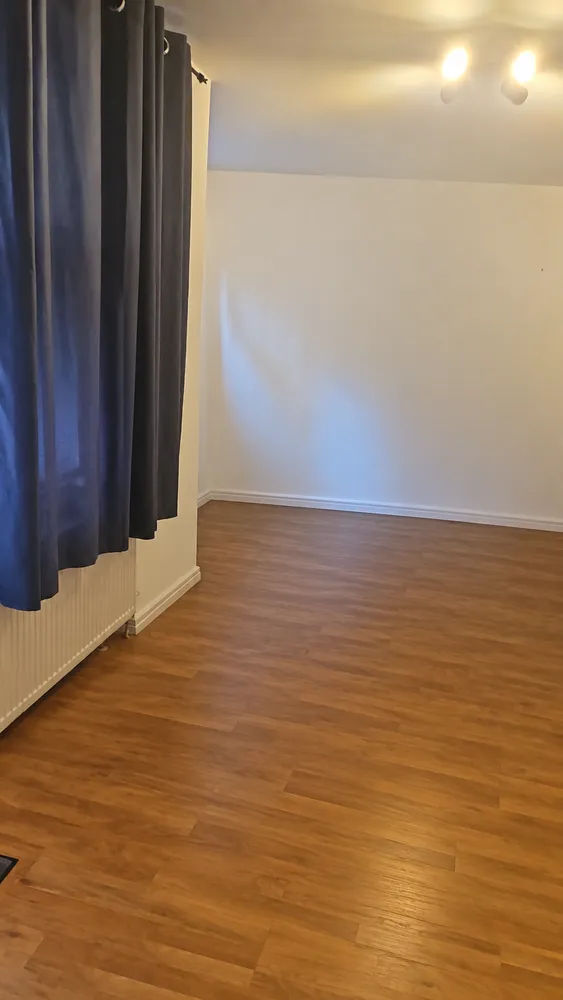 2 Zimmer Wohnung mit 44 m² in Lübeck – Bild 2