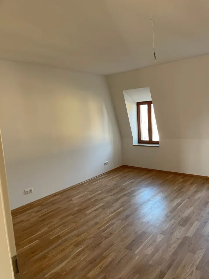 3 Zimmer Wohnung mit 100 m² in Halle (Saale) – Bild 3