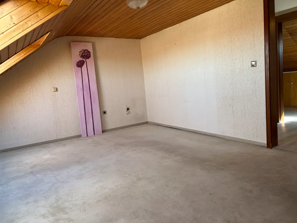 3 Zimmer Wohnung mit 70 m² in Saarbrücken – Bild 2