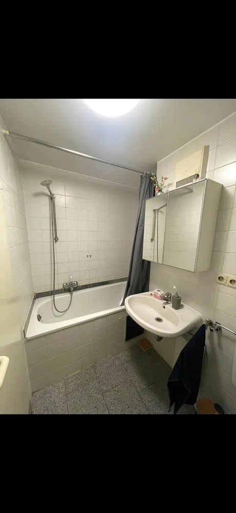 3 Zimmer Wohnung mit 72 m² in Köln – Bild 4