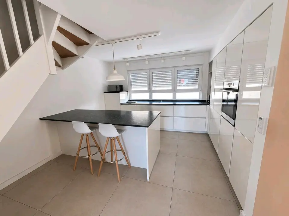 3 Zimmer Wohnung mit 85 m² in Wiesbaden – Bild 3