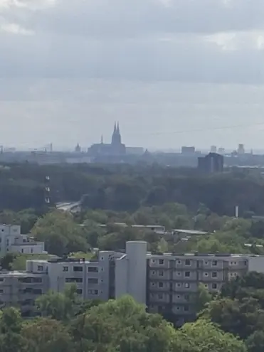 2 Zimmer Wohnung mit 61 m² in Köln – Bild 1