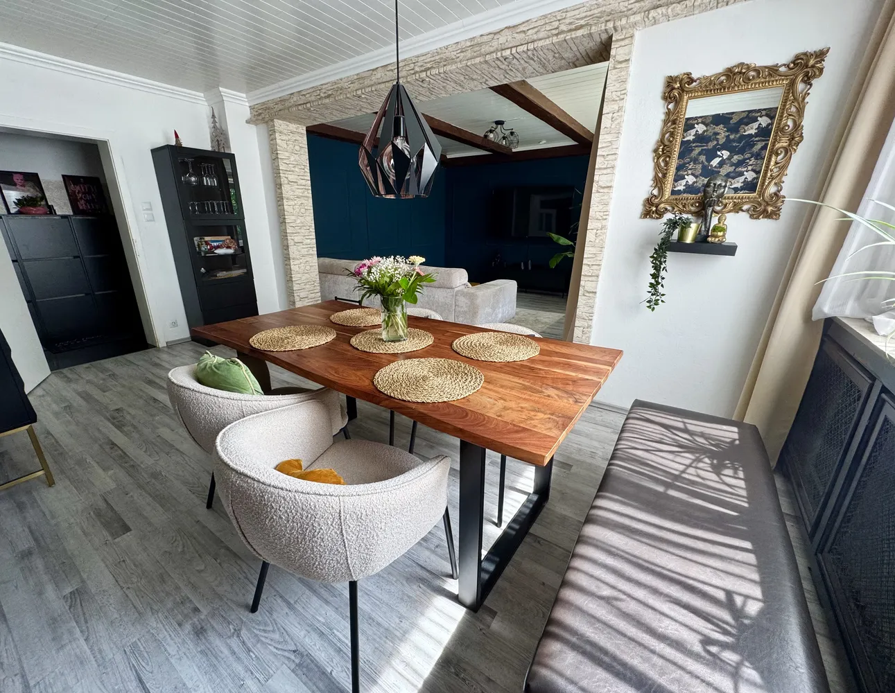 4 Zimmer Wohnung mit 82 m² in Duisburg – Bild 1