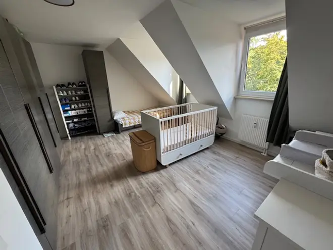 4 Zimmer Wohnung mit 107 m² in Nürnberg – Bild 4
