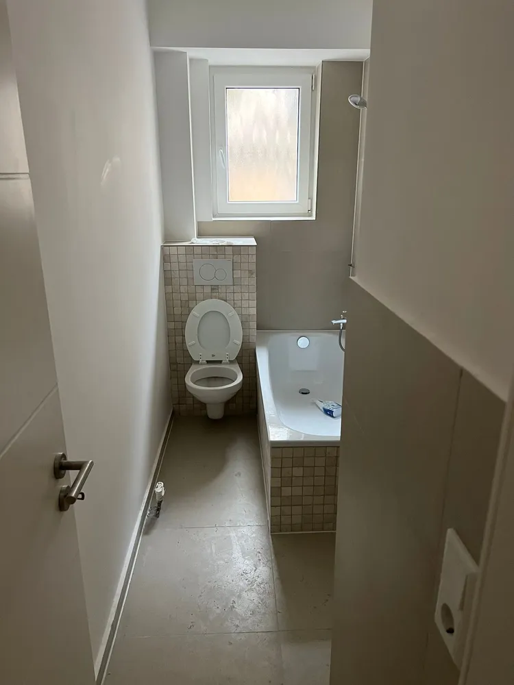 1 Zimmer Wohnung mit 32 m² in Köln – Bild 2