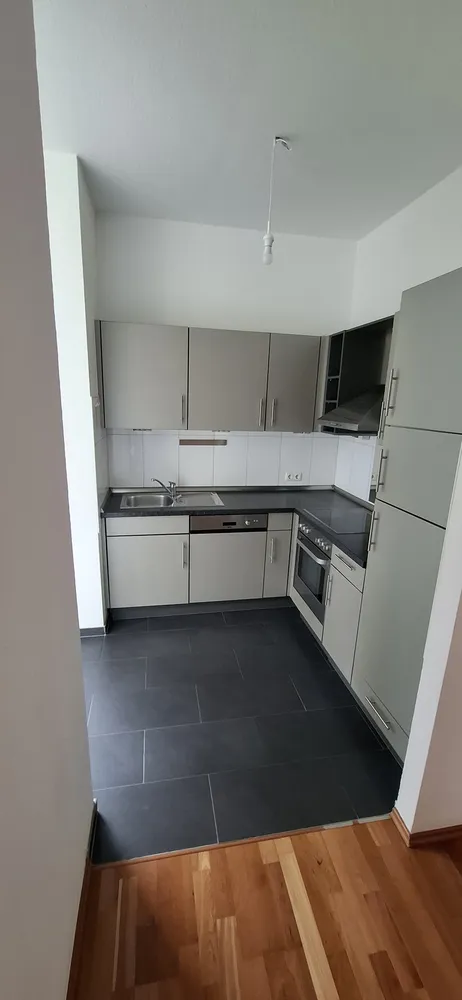 2 Zimmer Wohnung mit 73 m² in Wiesbaden – Bild 3