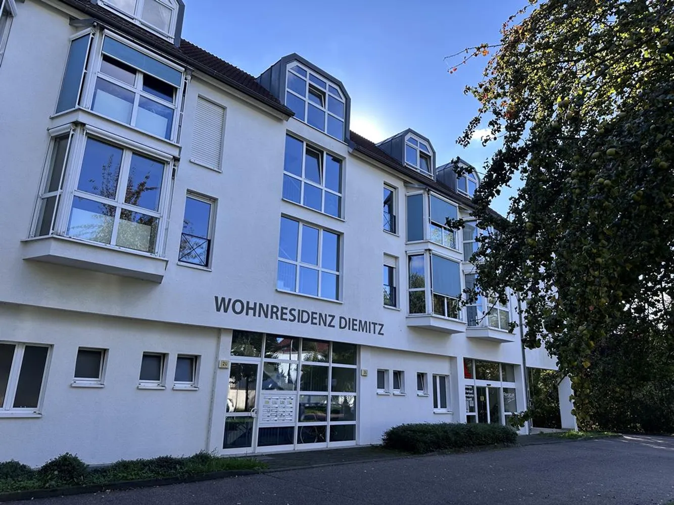 2 Zimmer Wohnung mit 74 m² in Halle (Saale) – Bild 1