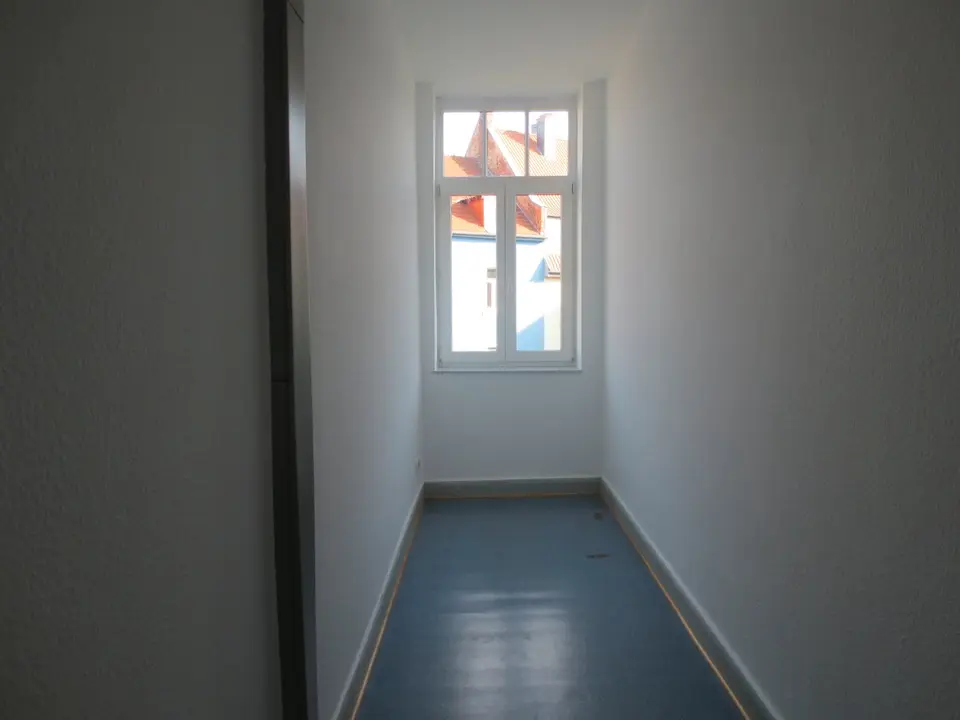 4 Zimmer Wohnung mit 101 m² in Kaiserslautern – Bild 9