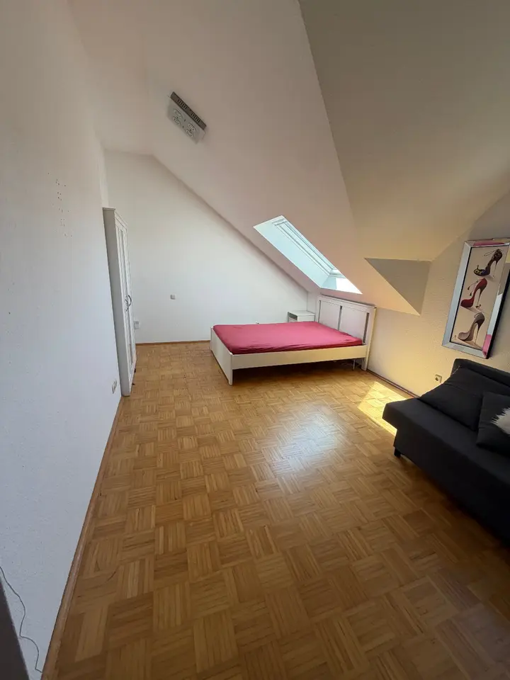 5 Zimmer Wohnung mit 212 m² in Düren – Bild 9