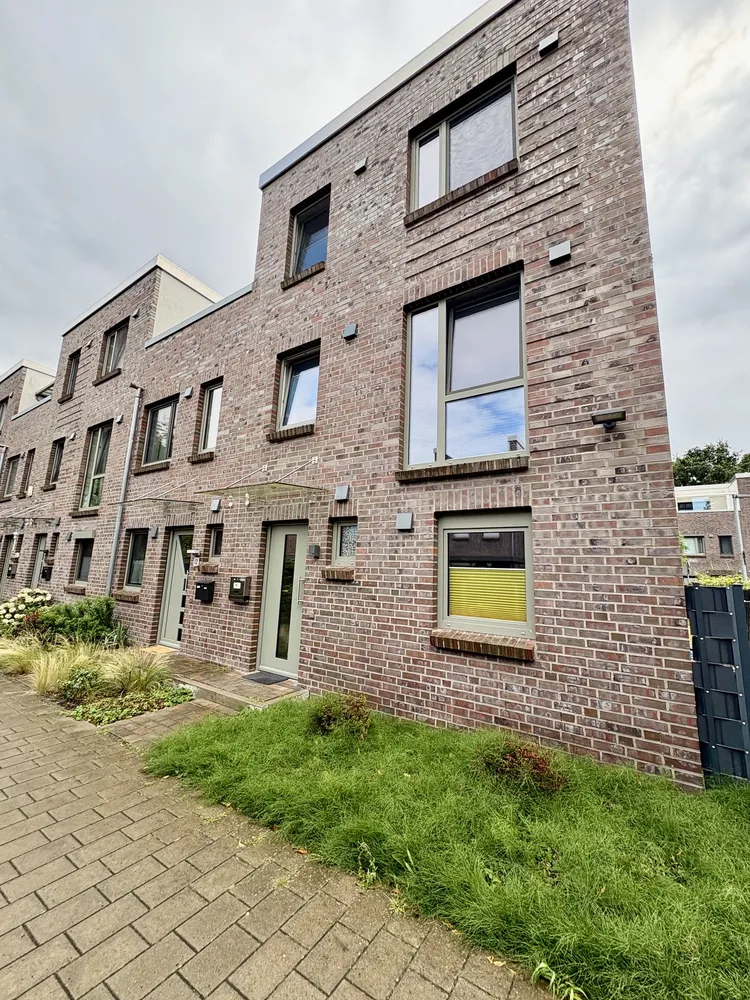 5 Zimmer Haus mit 146 m² in Bremen – Bild 1