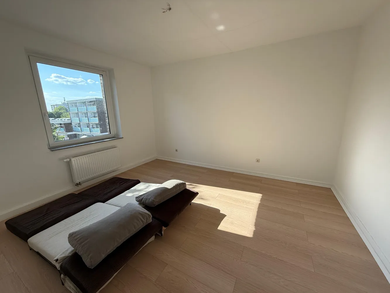 2 Zimmer Wohnung mit 63 m² in Düsseldorf – Bild 3