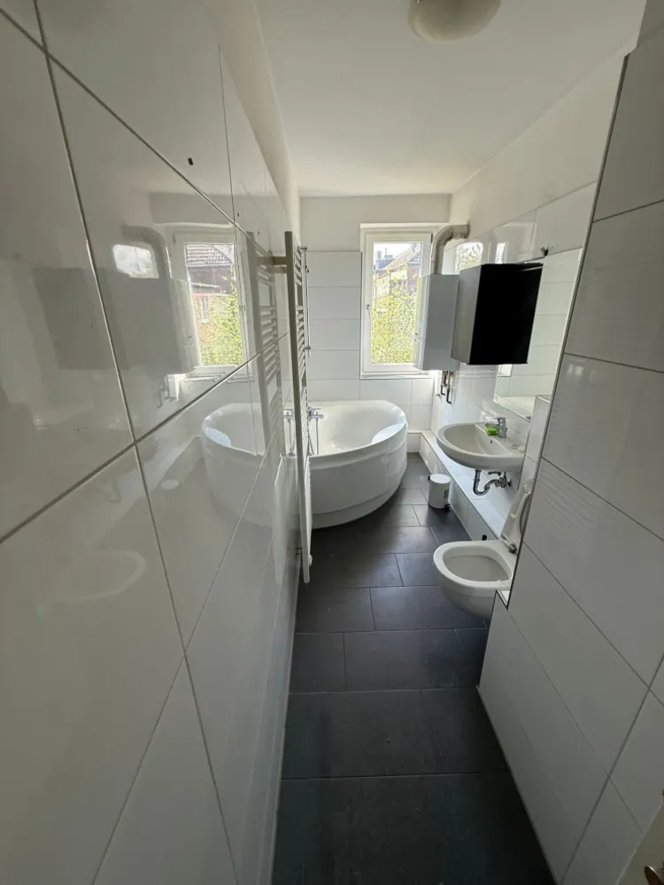 4 Zimmer Wohnung mit 98 m² in Mönchengladbach – Bild 3