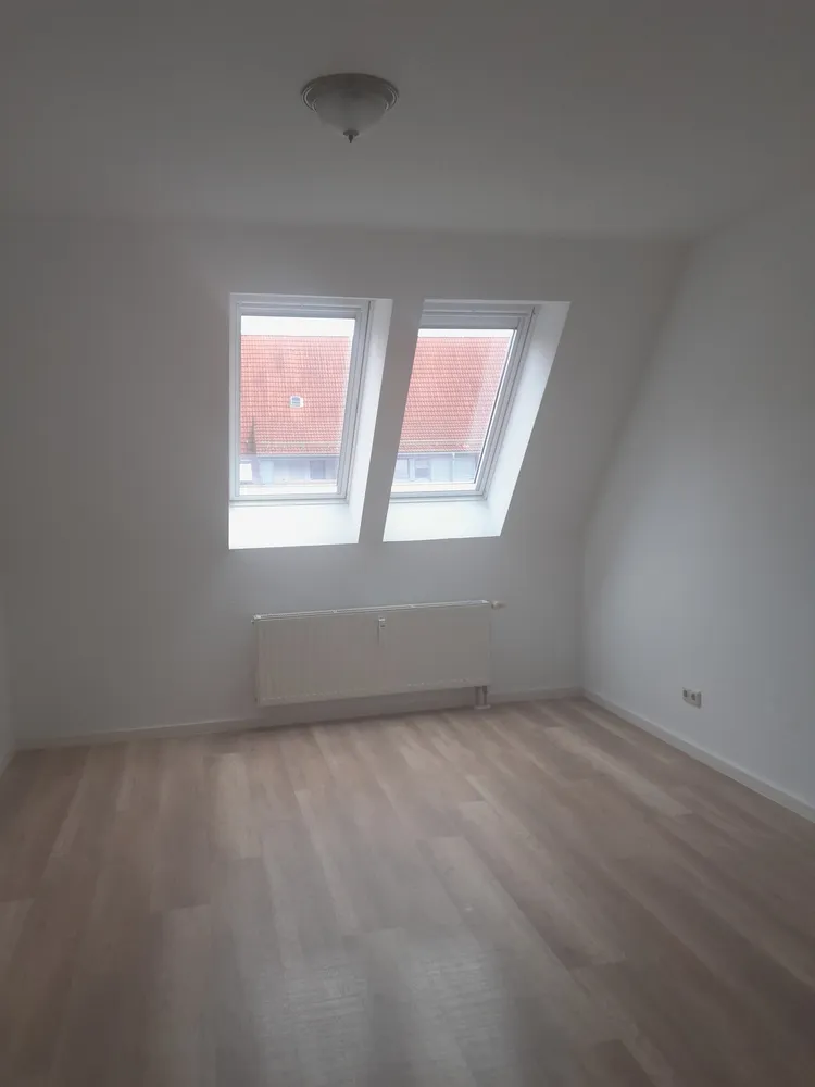 3 Zimmer Wohnung mit 75 m² in Dresden – Bild 4