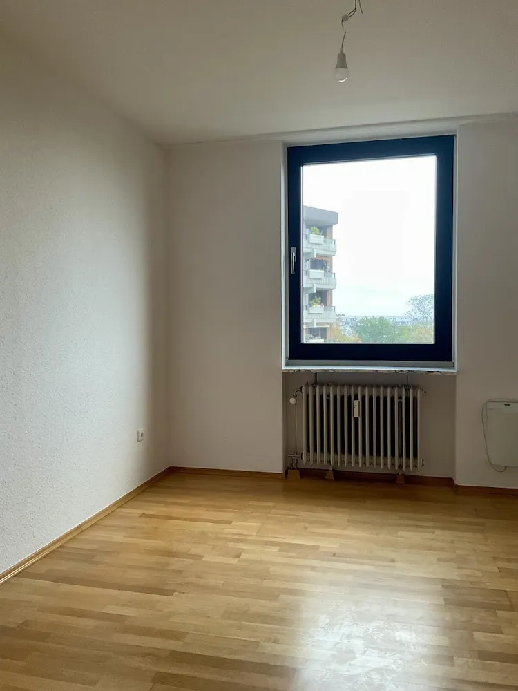 3 Zimmer Wohnung mit 102 m² in Köln – Bild 3