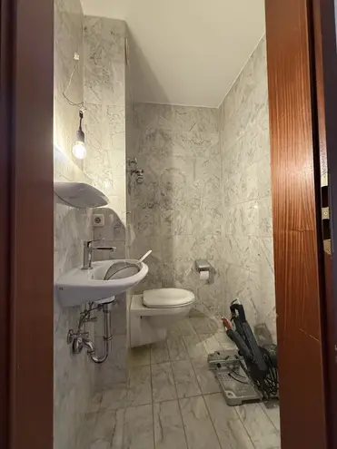 2 Zimmer Wohnung mit 81 m² in München – Bild 8