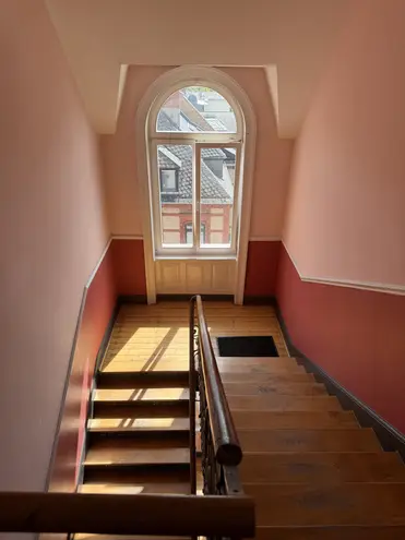 3 Zimmer Wohnung mit 92 m² in Wiesbaden – Bild 2