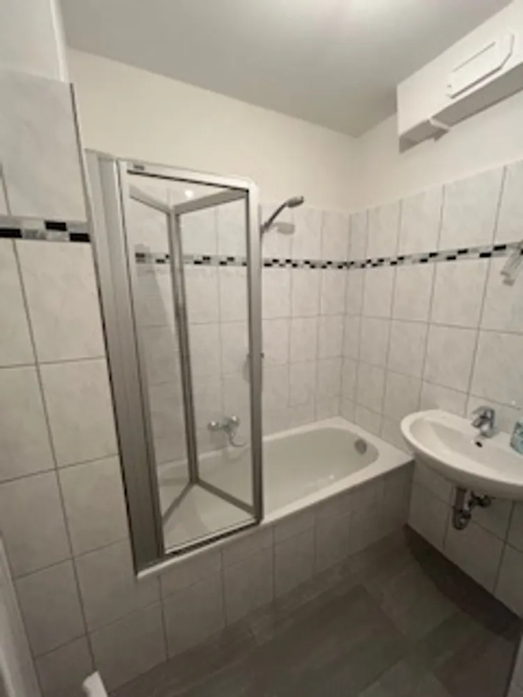 1 Zimmer Wohnung mit 44 m² in Wuppertal – Bild 4