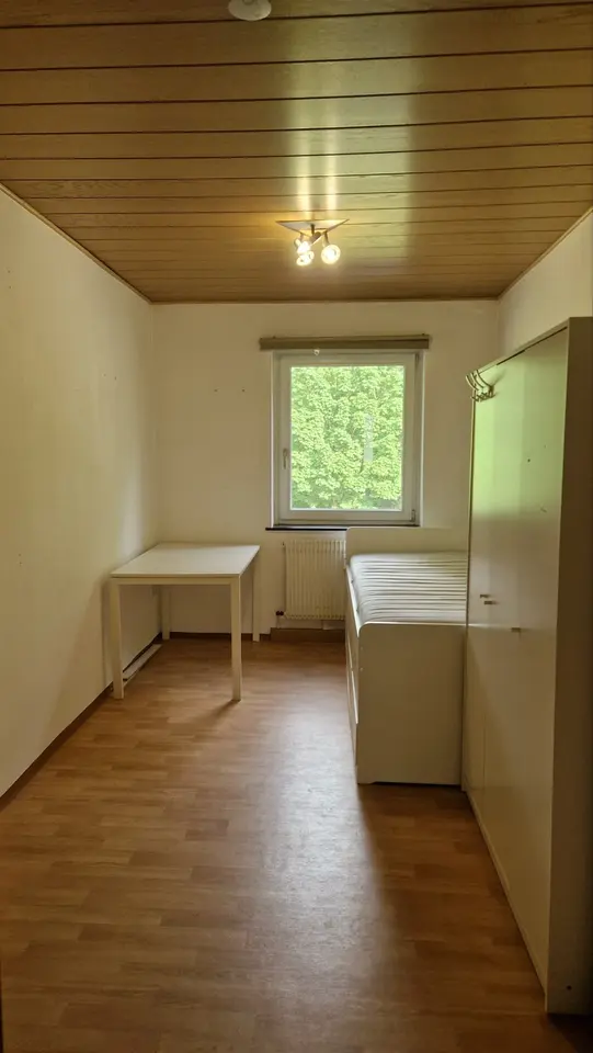 WG-Zimmer mit 11 m² in Ulm – Bild 1