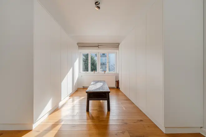 2 Zimmer Wohnung mit 100 m² in Düsseldorf – Bild 3
