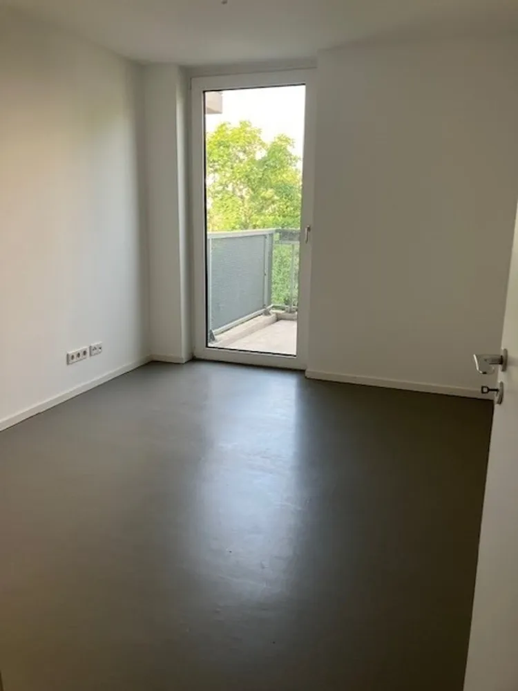 4 room apartment with 97 m² in Berlin – Photo 4